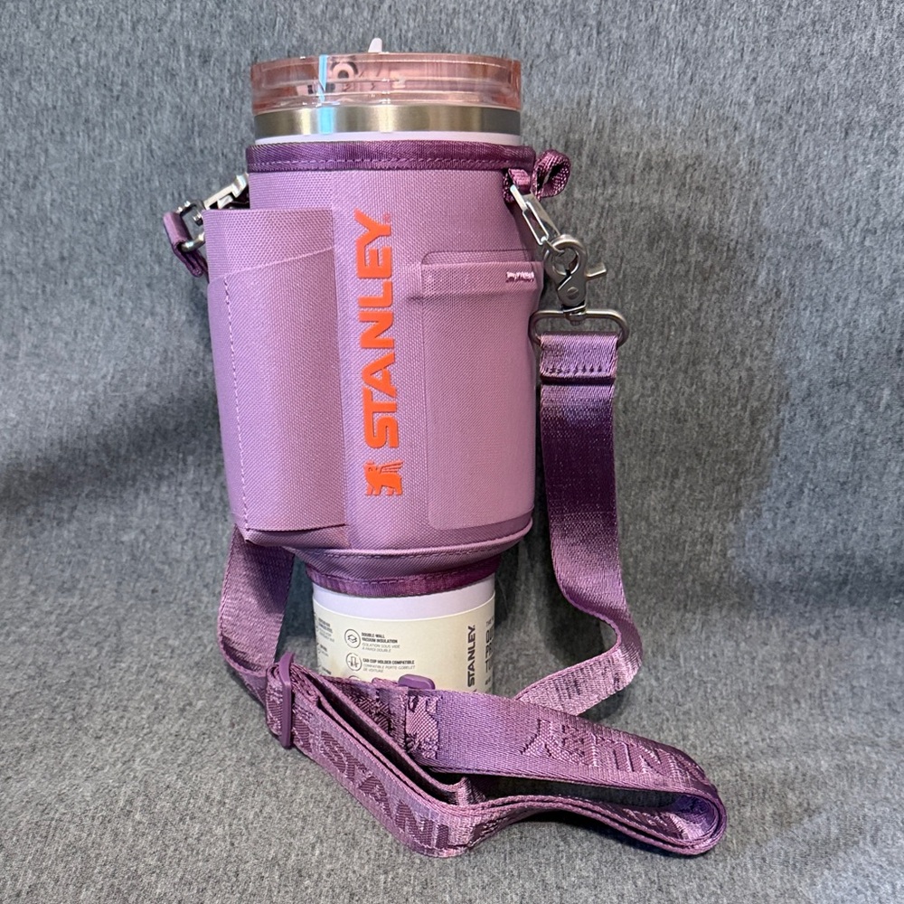 NWT All Day 40oz Quencher Carry-All, Lilac